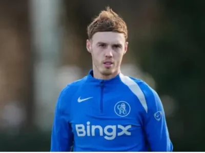 Bom tấn Chelsea: Cole Palmer bất ngờ sẵn sàng đấu Crystal Palace, HLV Rosenior lên tiếng