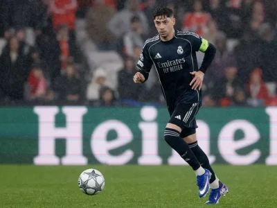 Valverde nổi giận, chỉ trích Real Madrid ‘thiếu trách nhiệm’ sau cú sốc thua Benfica