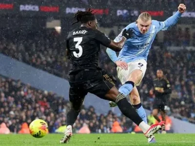 BÁO ĐỘNG: Haaland tự xin rời sân, Man City đối mặt khủng hoảng thể lực ở giai đoạn nước rút