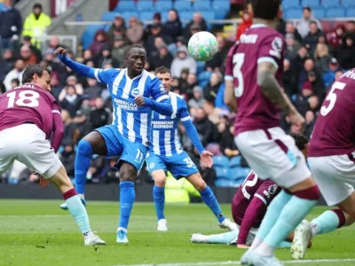 Burnley Thất Thủ Trước Brighton: Bàn Thắng Đẹp Và Chiến Thuật Vượt Trội