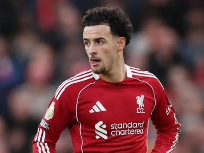 Cú sốc Liverpool: Hai trụ cột chính thức vắng mặt trước trận đấu sinh tử với PSG