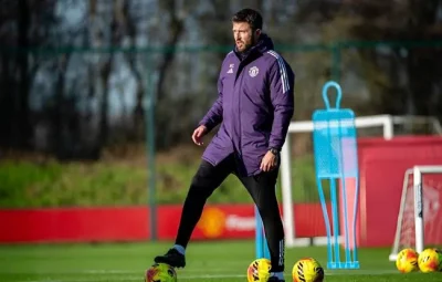 Berbatov 'bật đèn đỏ': MU đừng vội trao hợp đồng dài hạn cho Carrick! 1