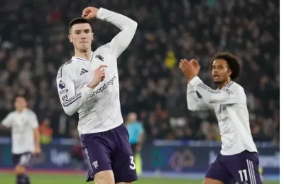 Sesko 'nổ súng' phút 90+6, cứu Man Utd khỏi thất bại trước West Ham: Người hùng thầm lặng lên tiếng! 1