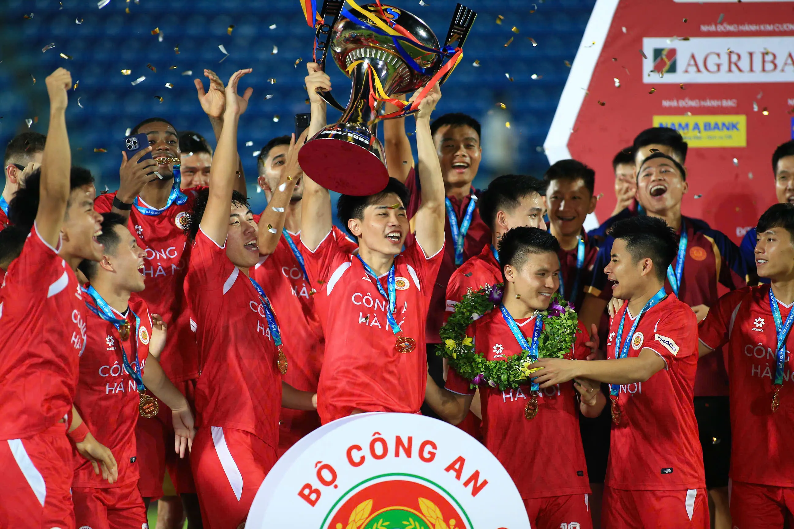 Nghịch lý Đình Bắc 3 Nghịch lý Đình Bắc 3